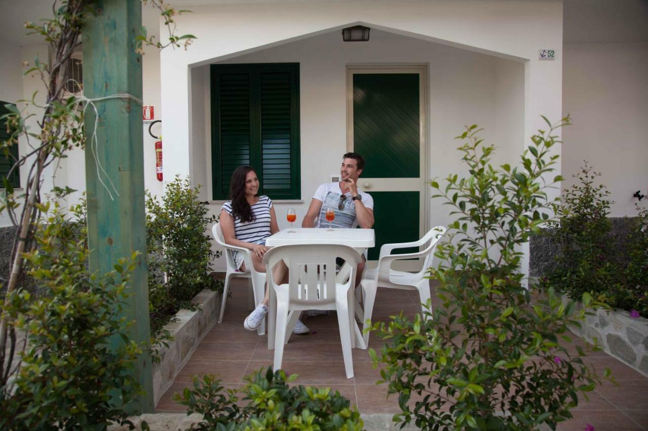 Hotel Marinella Capo Vaticano Exterior photo